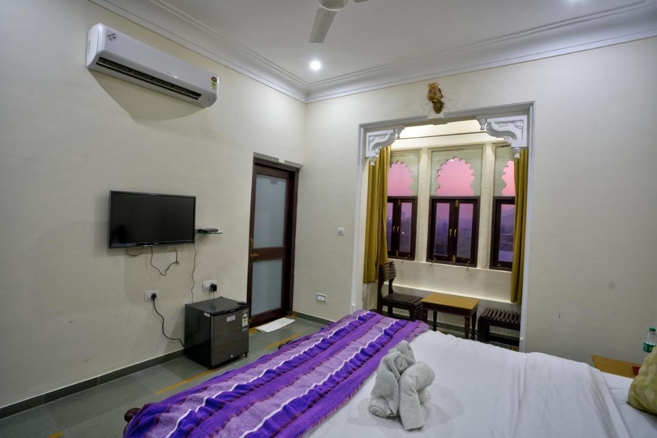 Hotel Sai Palace Udaipur Exterior foto
