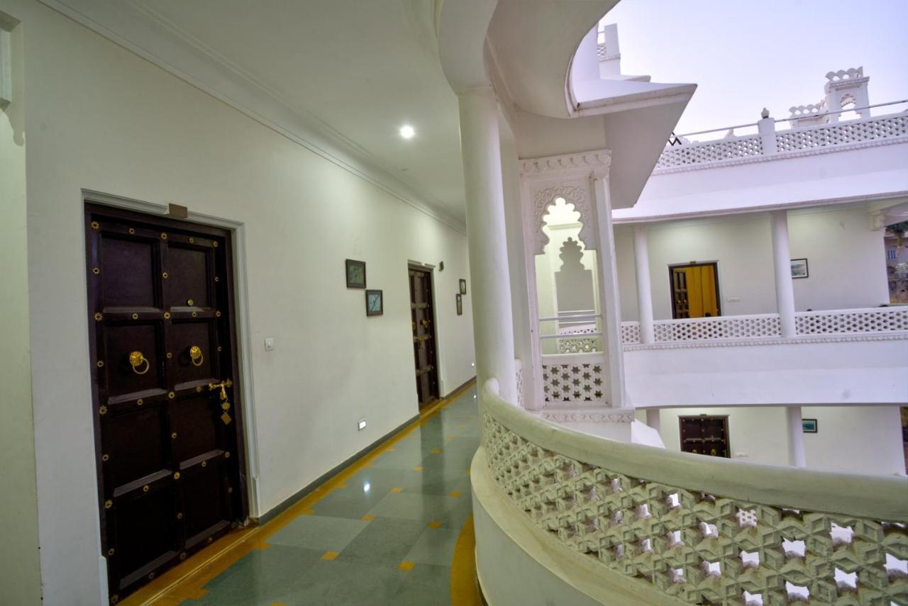 Hotel Sai Palace Udaipur Exterior foto